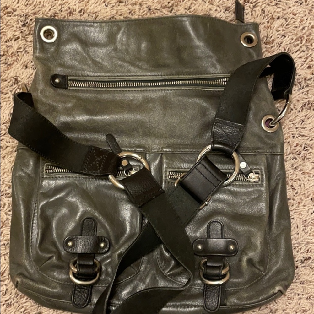 Tano Gray Foldable Leather Crossbody - Picture 2 of 6